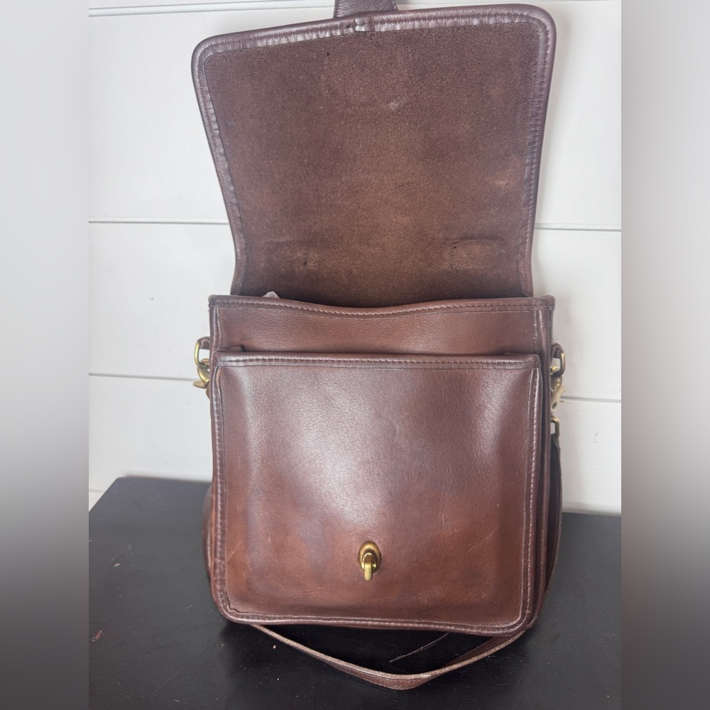 Vintage Coach Station Bag 5130 Brown Leather Crossbody Turnlock Bag 90s Classic - Picture 10 of 16